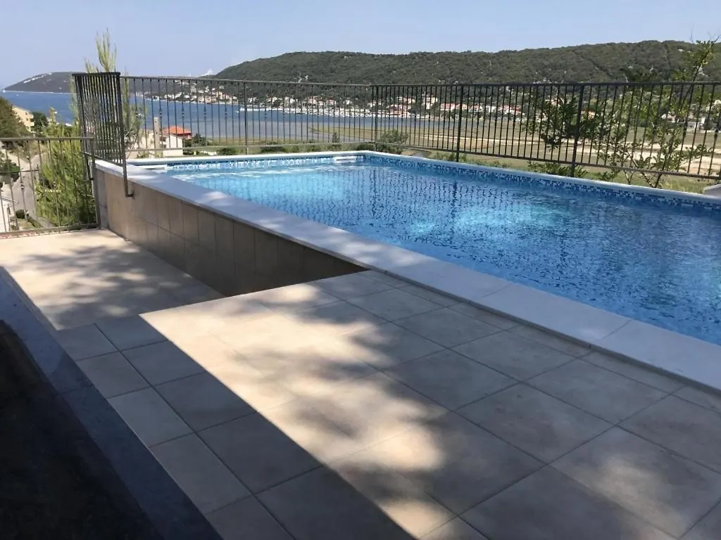 Apartment In Supetarska Draga With Sea View, Balcony, Air Conditioning, Wifi 3321-4 0*,